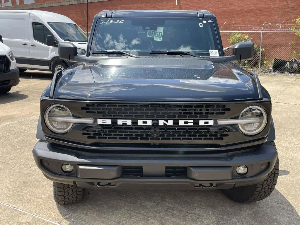 New 2026 Black Ford Outer Banks image 8