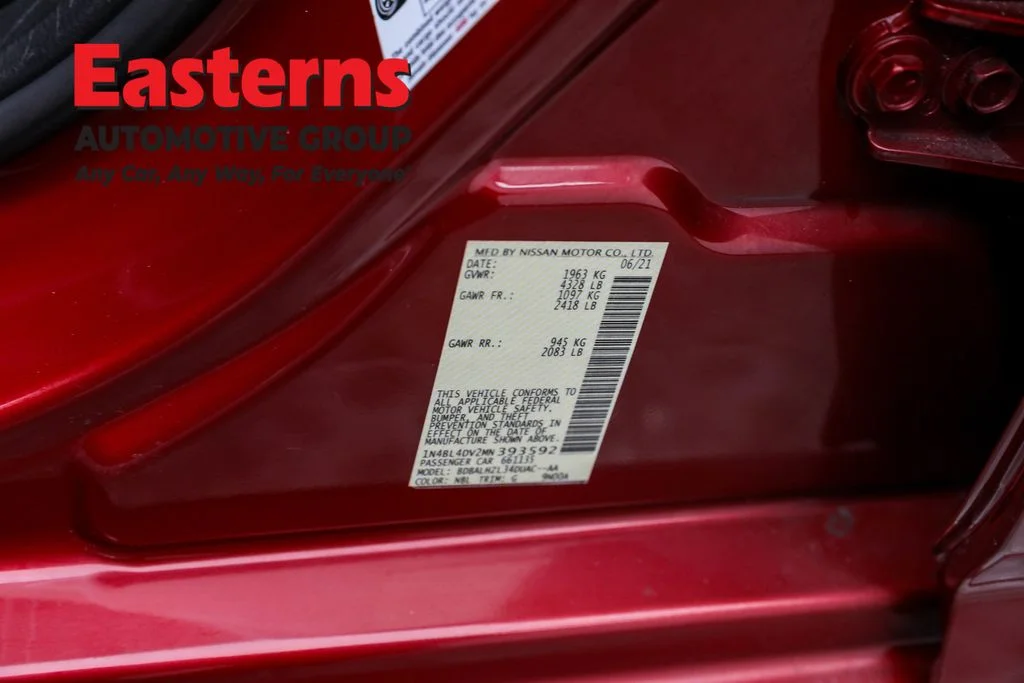 Used 2021 Red Nissan 2.5 SV image 35