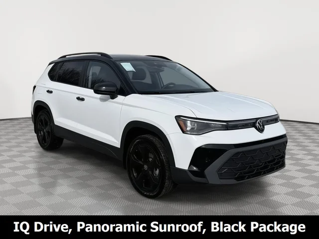 2026 Volkswagen Taos SE Black