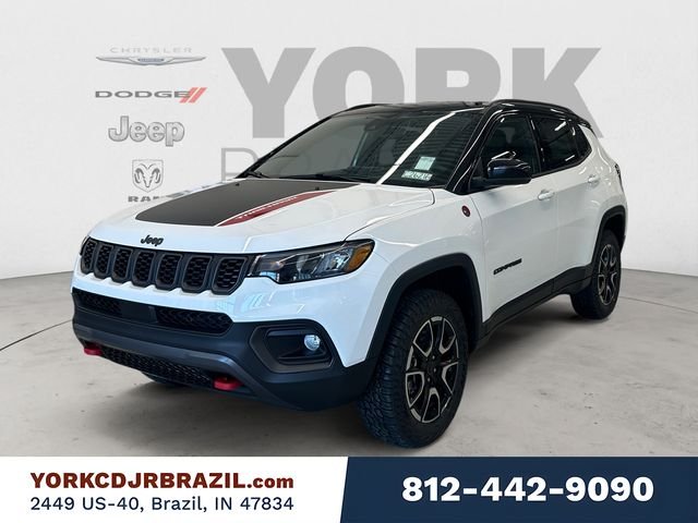 New 2026 Bright White Clear-Coat Exterior Paint Jeep Trailhawk image 1