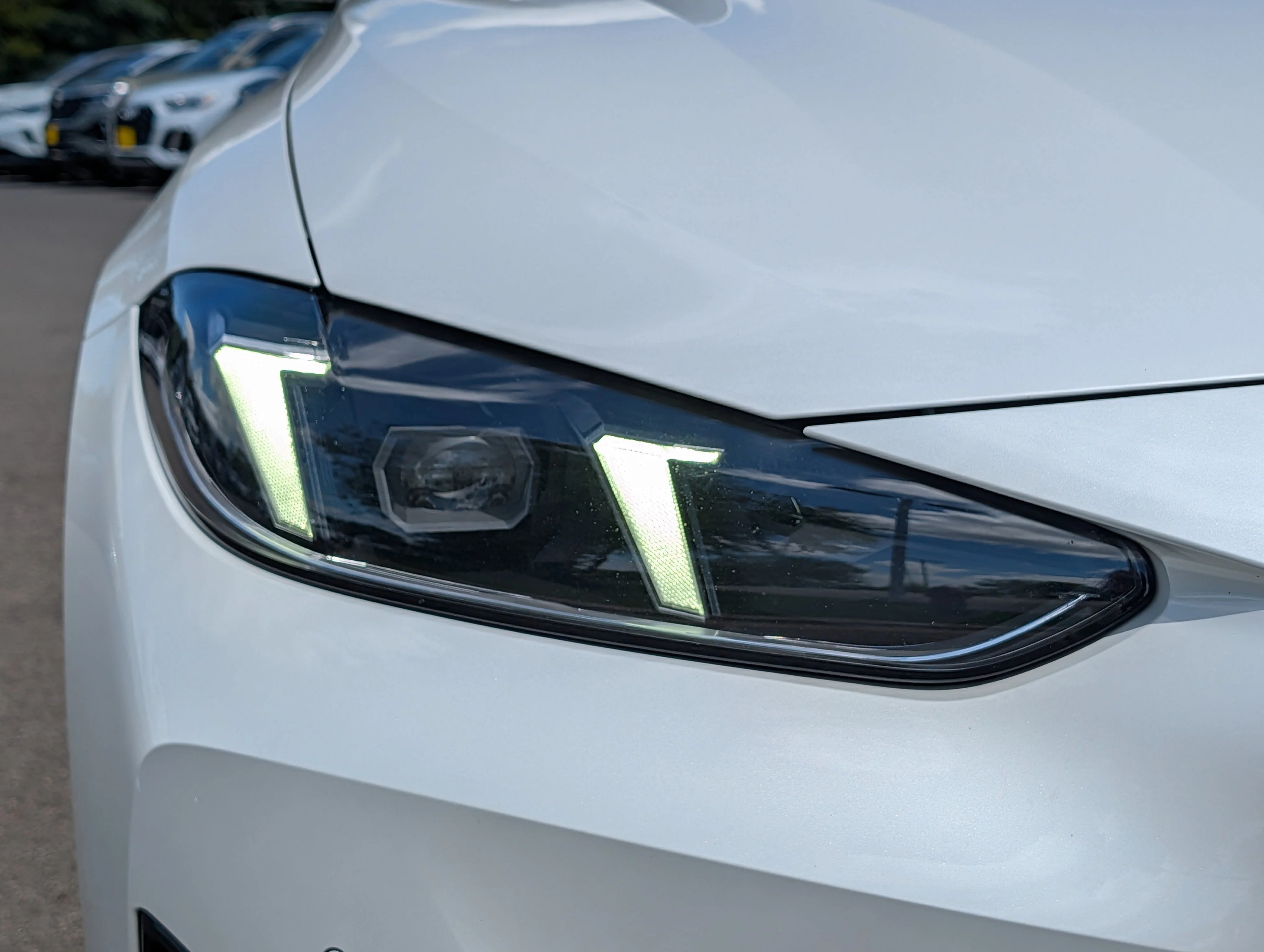 Used 2026 Mineral White Metallic BMW 430i xDrive image 16
