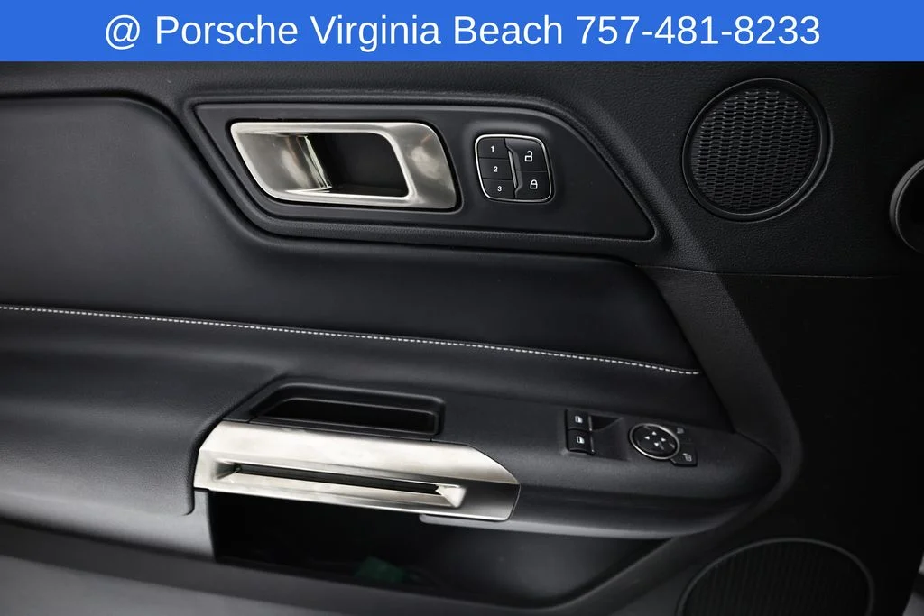 Used 2021 White Ford Shelby GT500 image 23