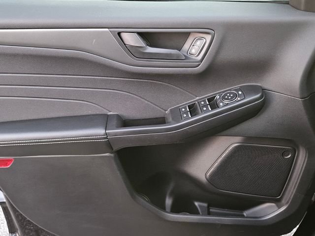 New 2026 Agate Black Metallic Ford Active image 29