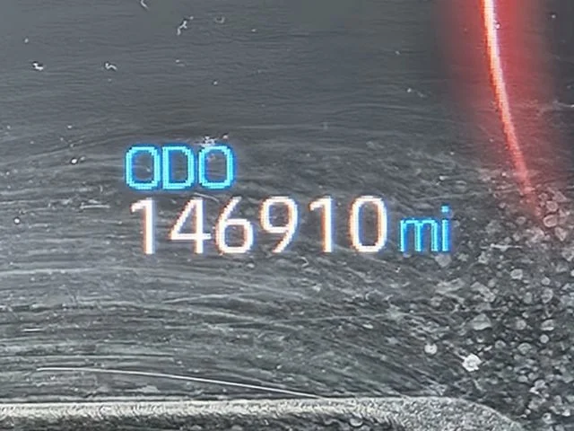 Used 2023 Ice Toyota LE image 17