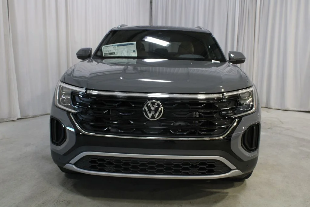 New 2026 Gray Volkswagen 2.0T SE w/Technology image 36