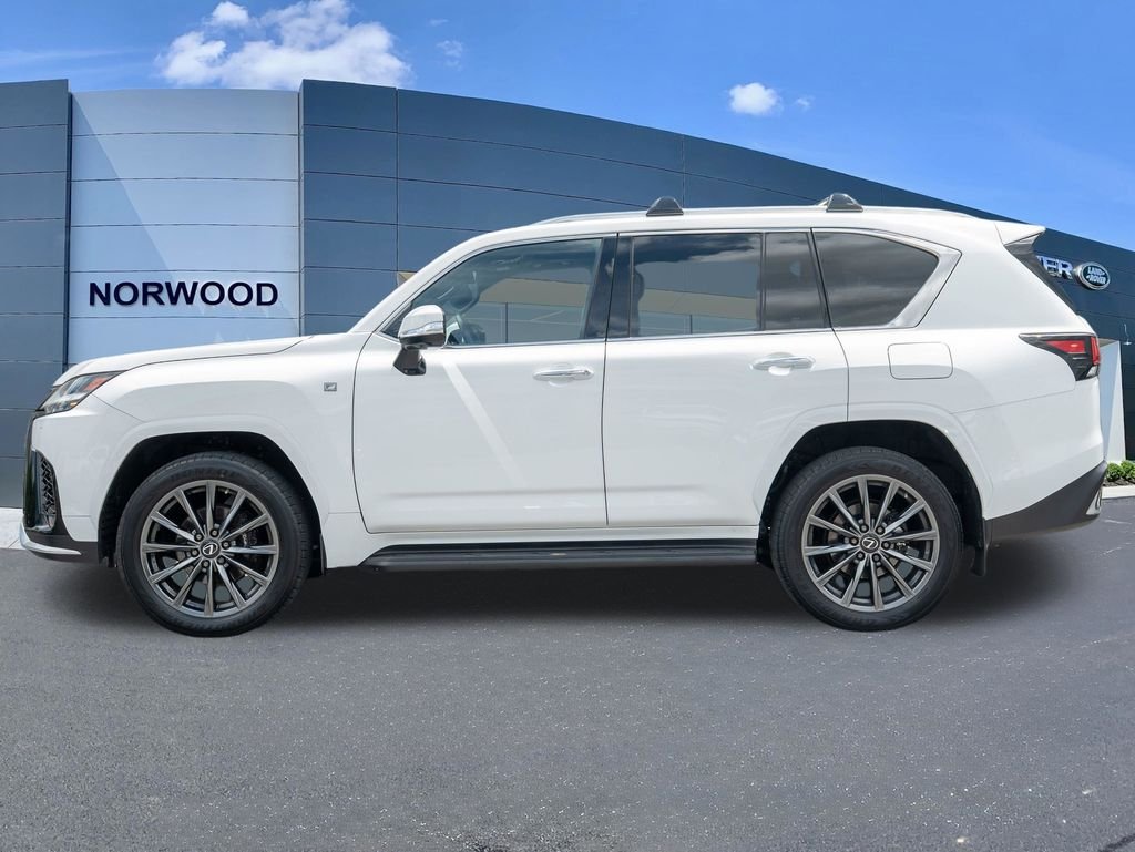 Used 2023 White Lexus 600 F SPORT image 7