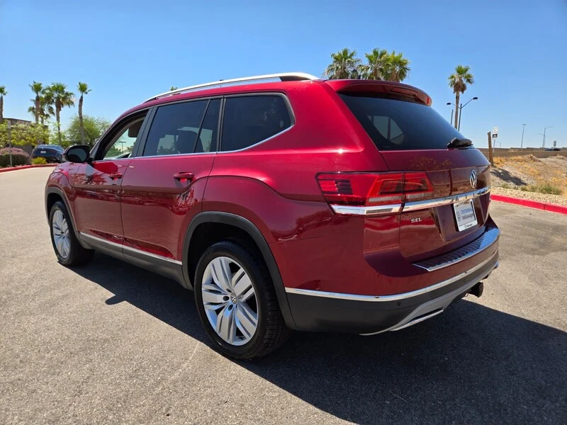 Used 2019 Red Volkswagen SEL image 5