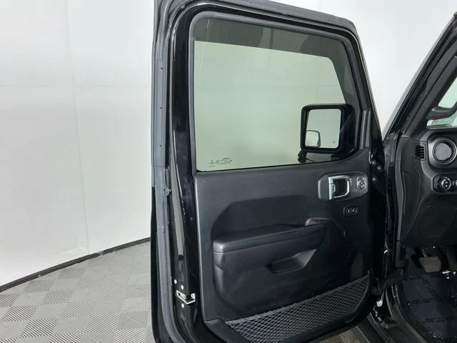 Used 2021 Black Jeep Willys image 11