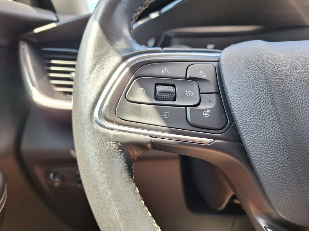 Used 2023 Black Buick Essence image 16