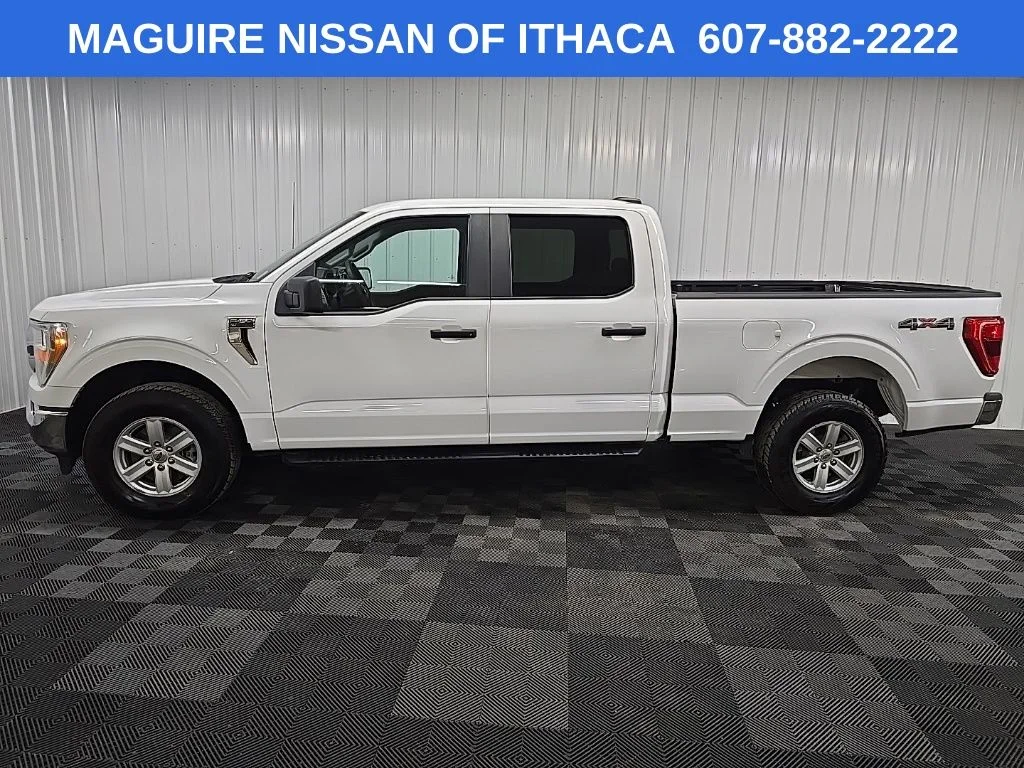 Used 2021 White Ford XLT image 5