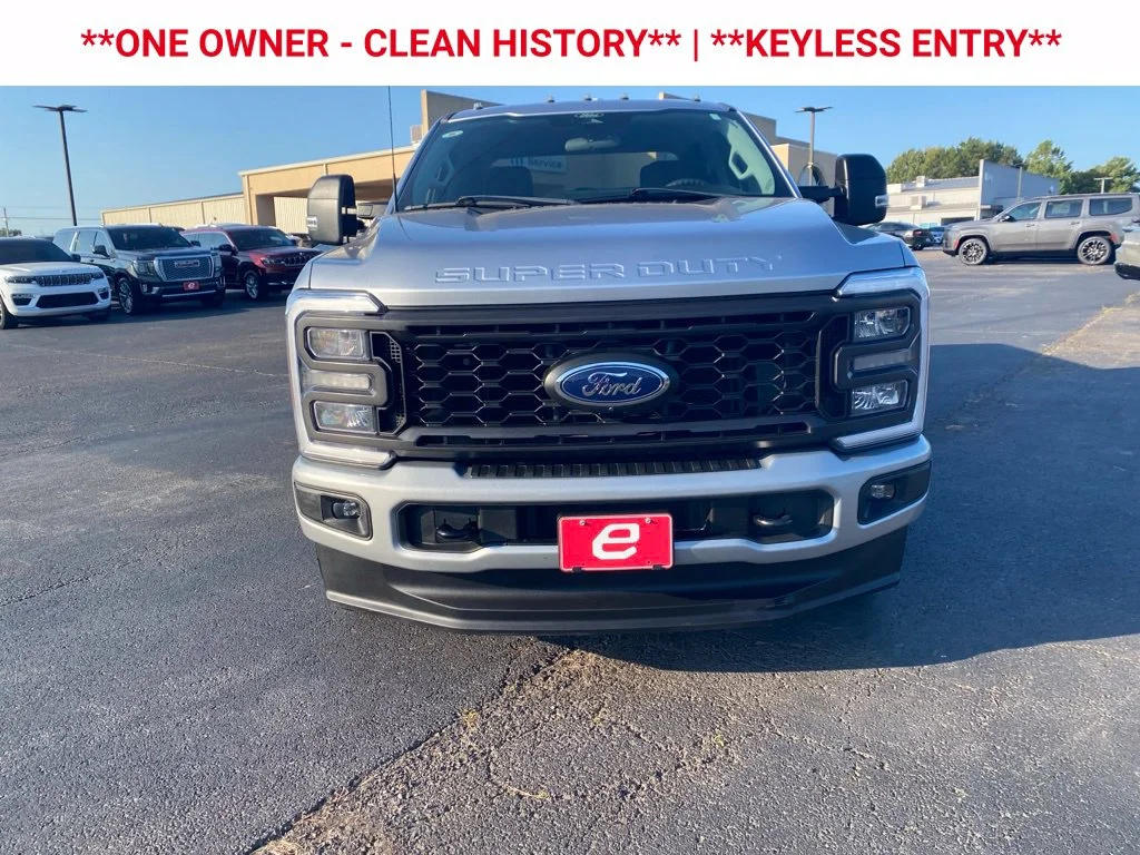 Used 2024 Silver Ford XL image 2