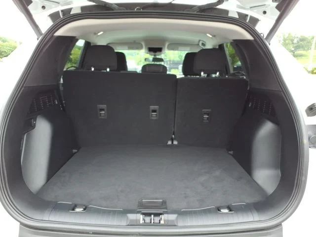 Used 2023 White Ford Active image 12