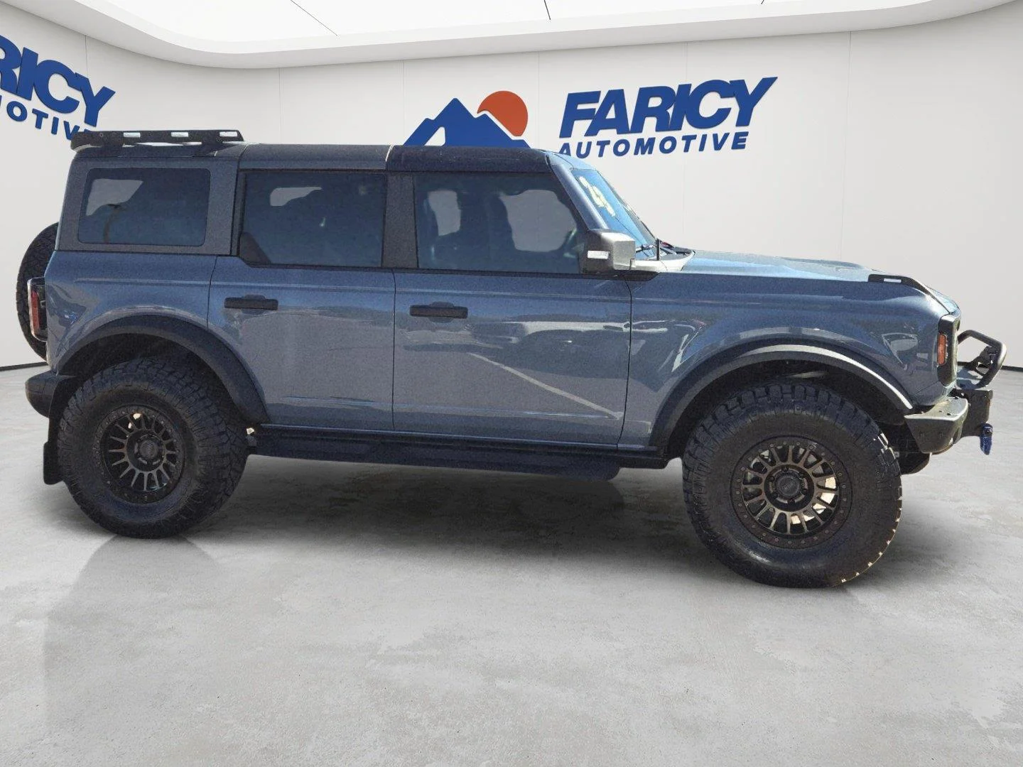 Used 2023 Azure Gray Metallic Tri-Coat Ford Badlands Advanced image 4