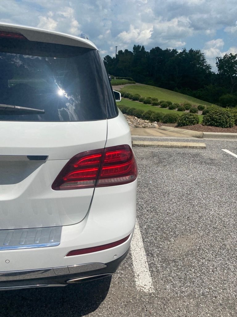 Used 2016 Polar White Mercedes-Benz GLE 350 image 9