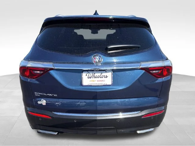 Used 2023 Includes Pitch Dark Night lower exterior accent color.) Buick Essence image 4