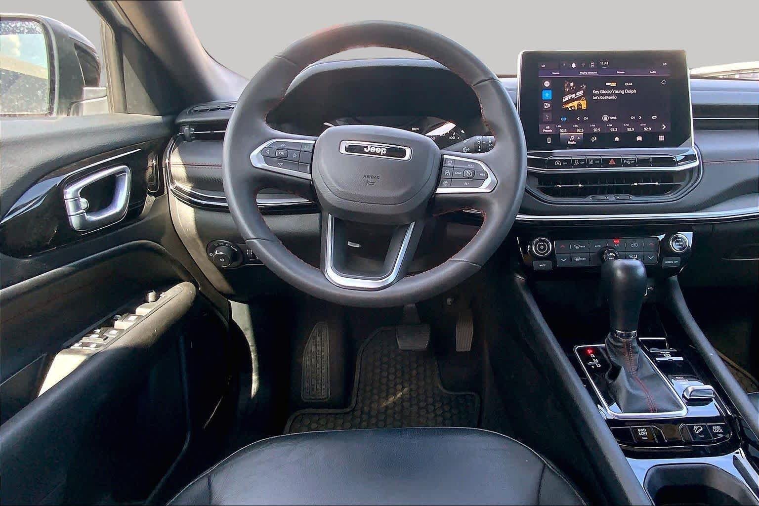 2025 Jeep Compass Trailhawk - Photo 6