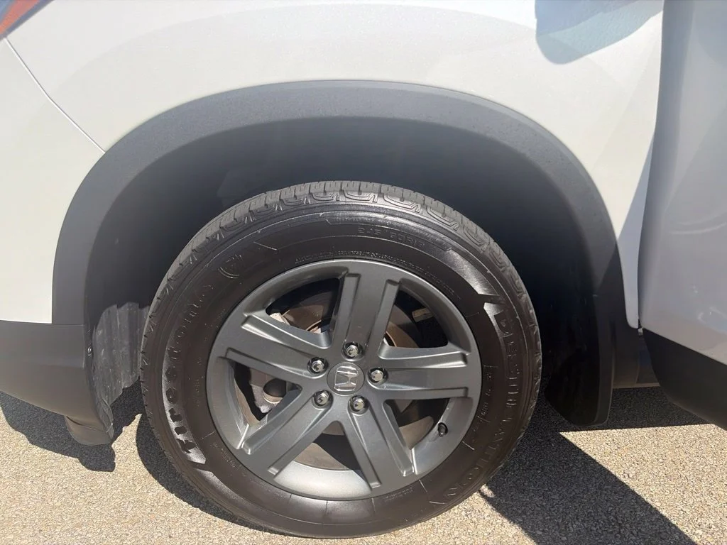 Used 2023 White Honda RTL-E image 22