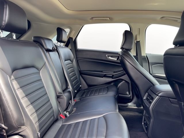 Used 2023 Blue Ford SEL image 28