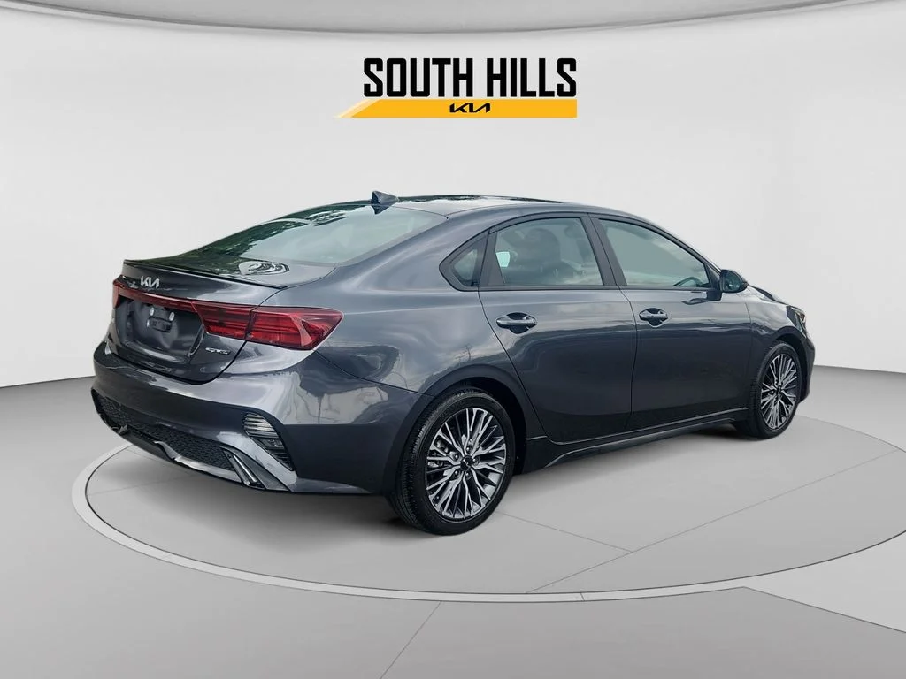 Used 2023 Gray Kia GT-Line image 5