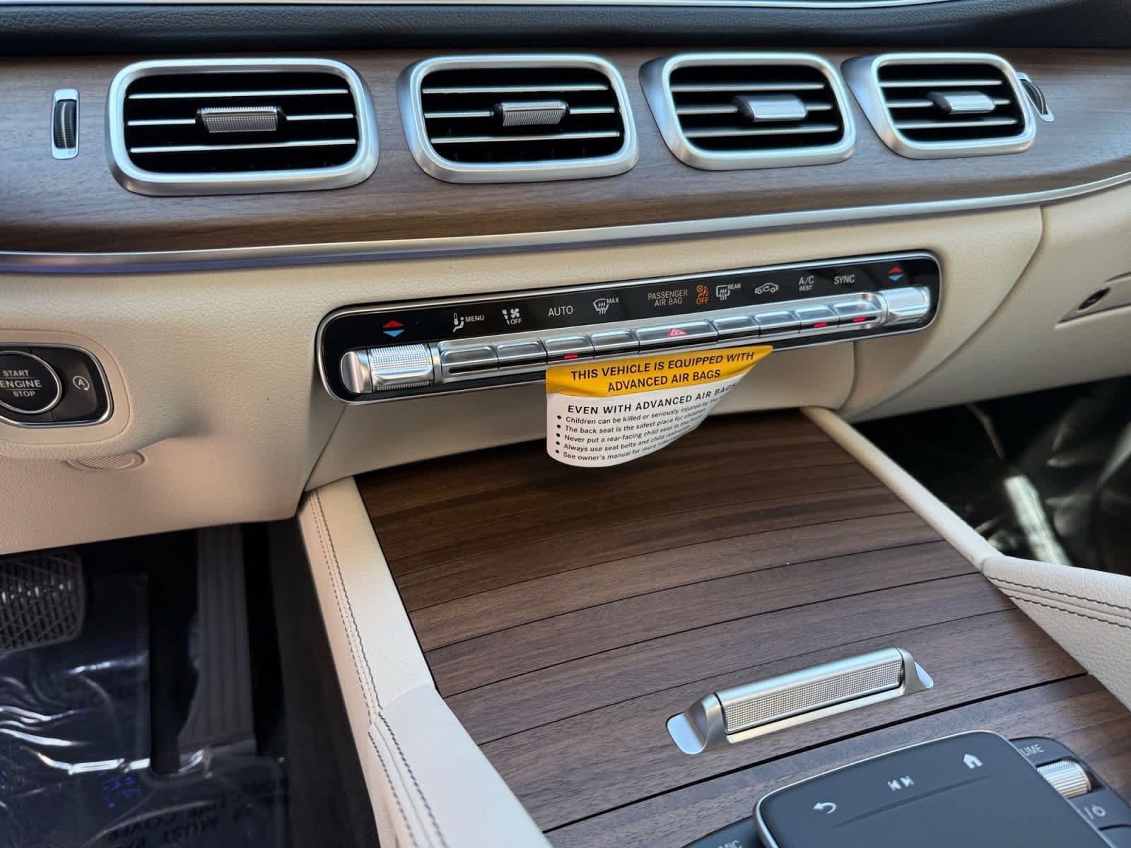 Used 2026 Polar White Mercedes-Benz GLE 350 image 21
