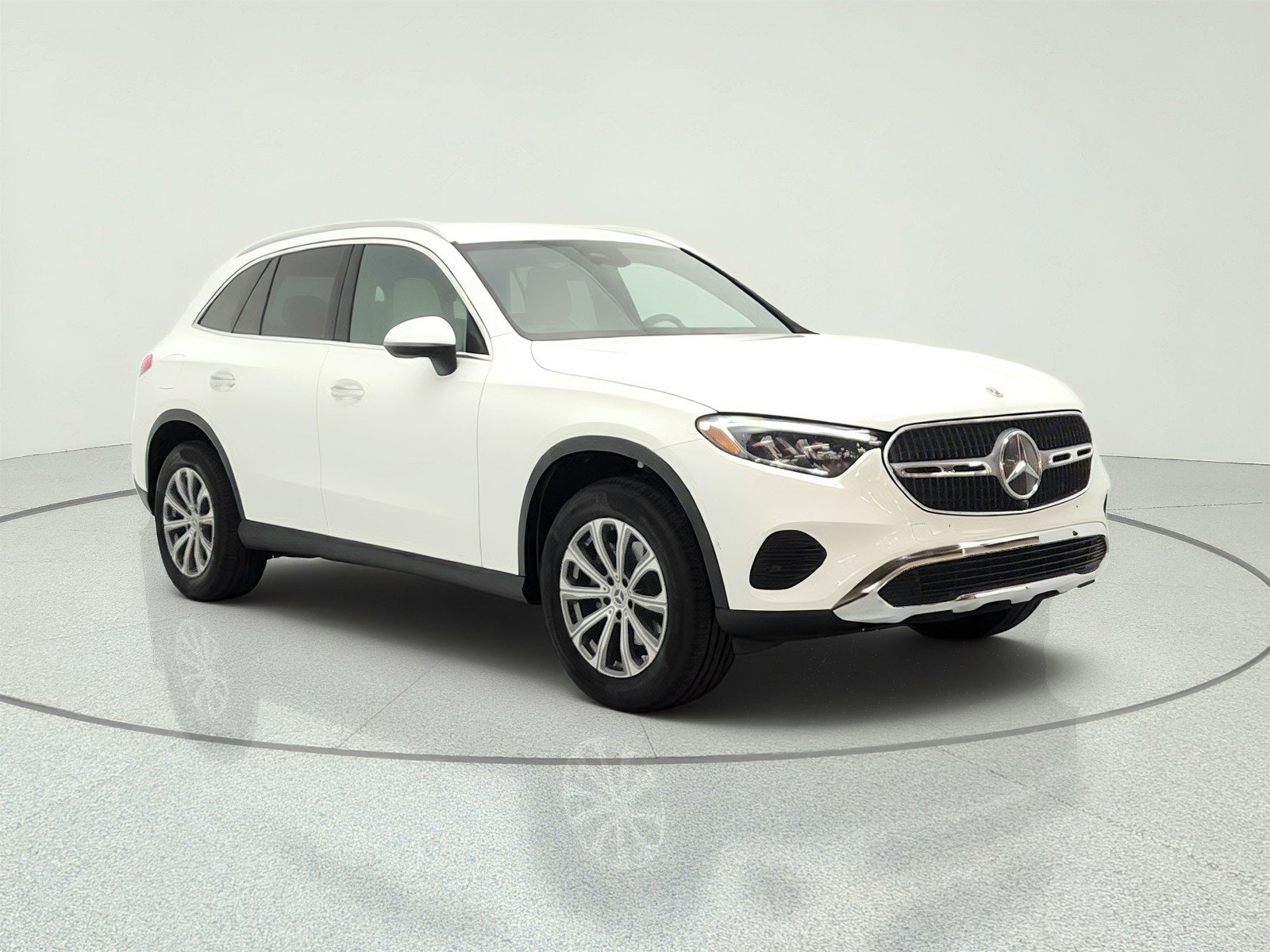 Certified Used 2023 Polar White Mercedes-Benz GLC 300 SUV image 3