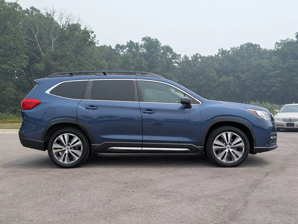 Used 2020 Blue Subaru Limited image 8
