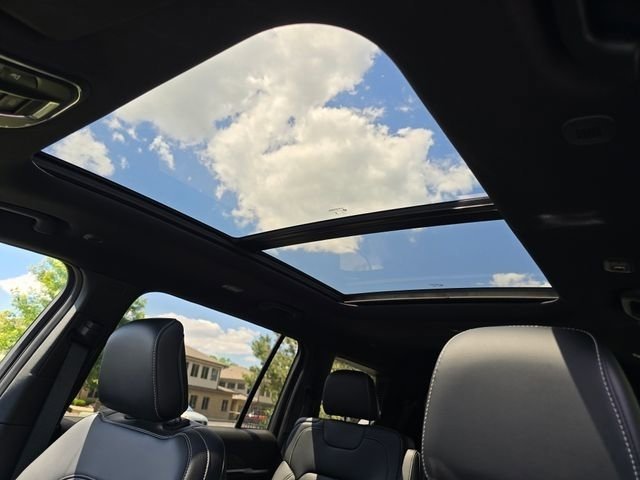 New 2026 Baltic Gray Metallic Clearcoat Jeep Limited image 8