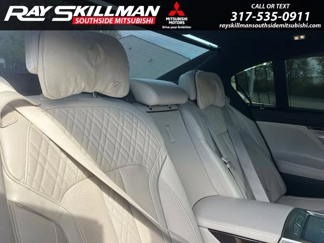 Used 2016 White BMW 750i xDrive image 22
