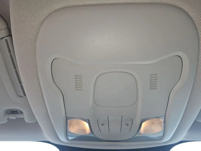 Used 2020 Black Jeep Sport image 21