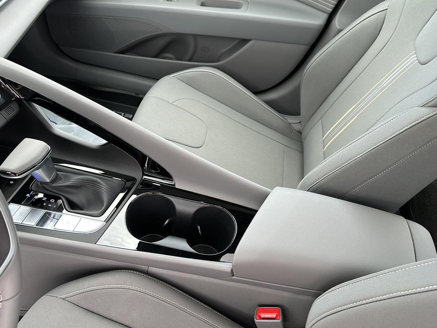 New 2026 Amazon Gray HYUNDAI  image 23