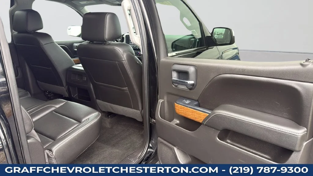 Used 2018 BLACK Chevrolet LTZ image 37