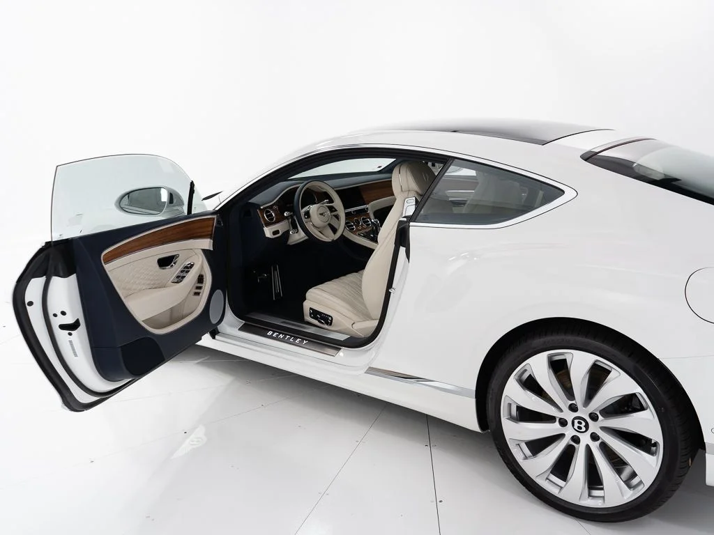New 2026 Glacier White Bentley Azure image 9