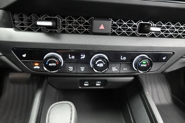 2025 Honda Accord SE - Photo 11