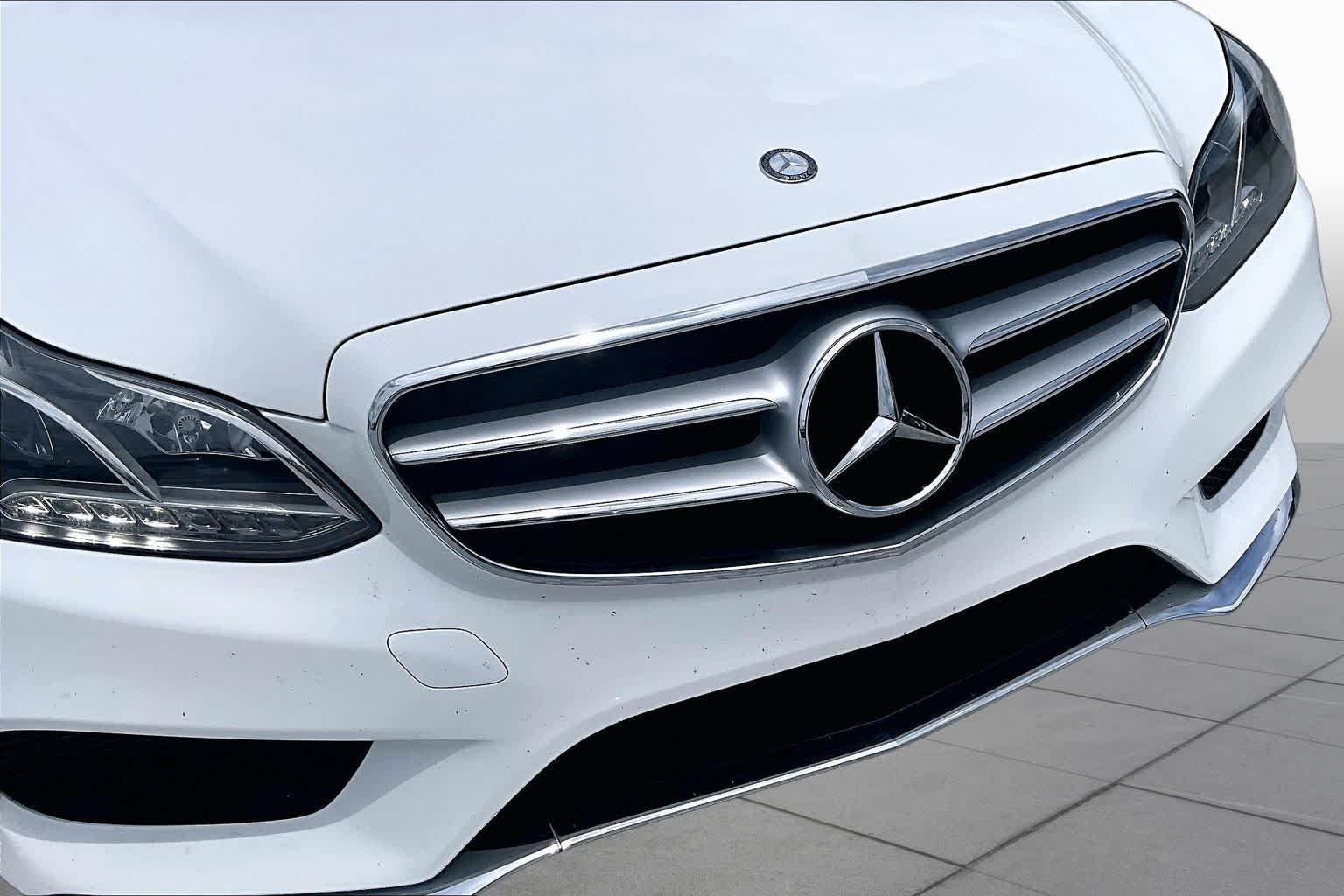 Used 2016 Polar White Mercedes-Benz E 350 Sport image 30