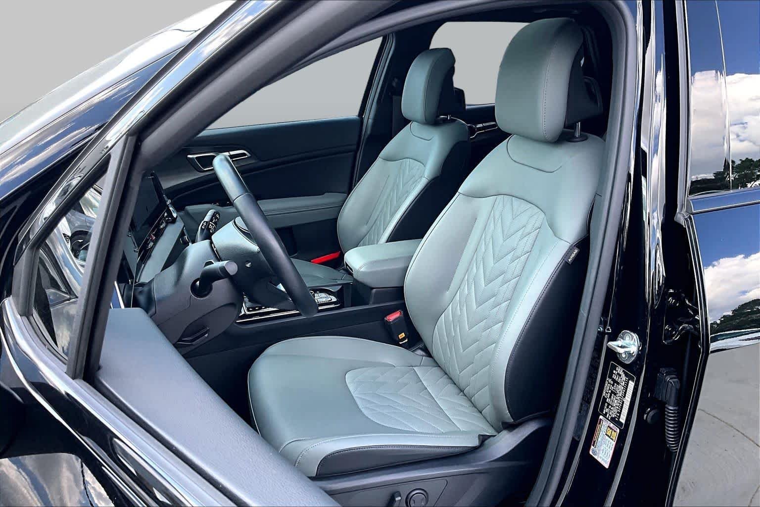 Used 2023 Ebony Black Kia X-Line image 8