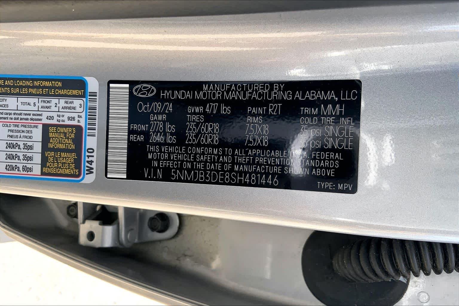 Used 2025 Shimmering Silver Hyundai SEL image 32
