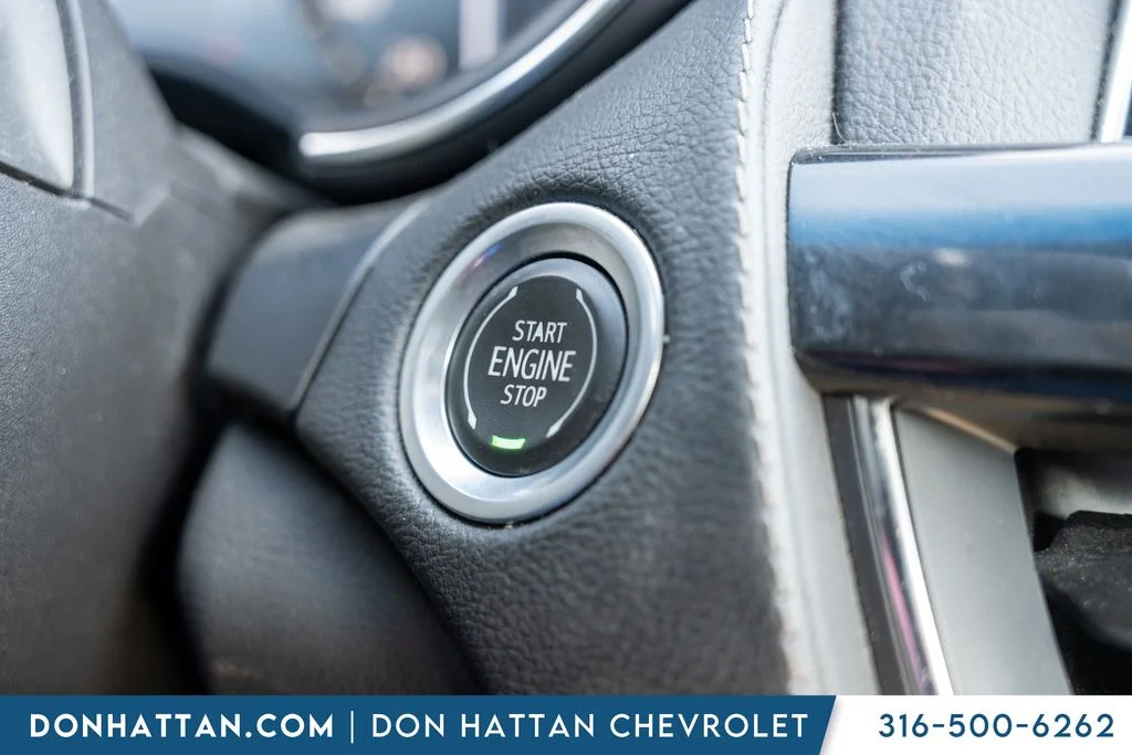 Used 2023 White Cadillac Premium Luxury image 13