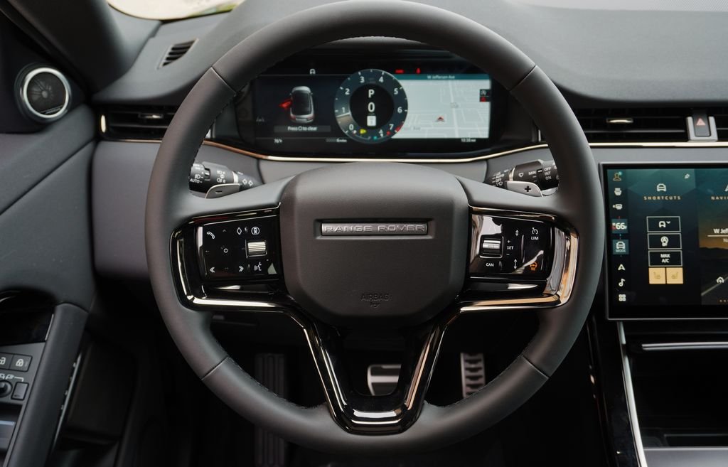 New 2026 Santorini Black Land Rover Hoxton Edition image 16