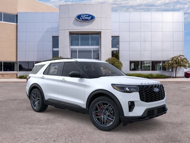 New 2026 White Metallic Ford ST-Line image 7