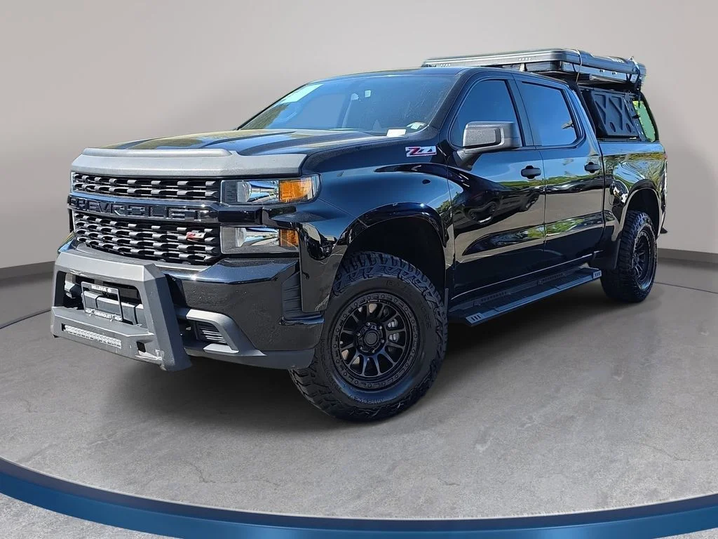 2020 Chevrolet Silverado 1500 Custom Trail Boss 4X4 Crew Cab Short Box's photo