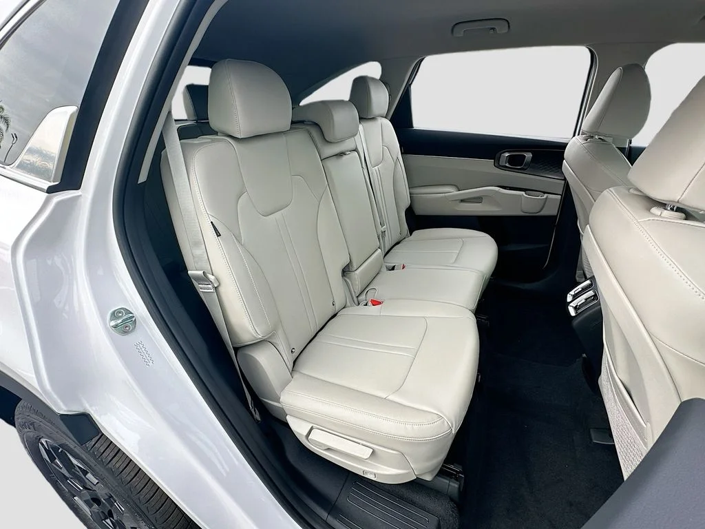 2026 Kia Sorento S - Photo 26