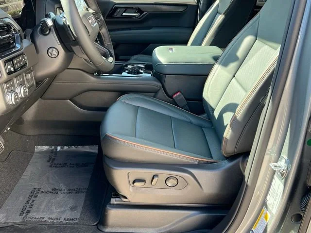 2026 GMC Yukon XL AT4 - Photo 18