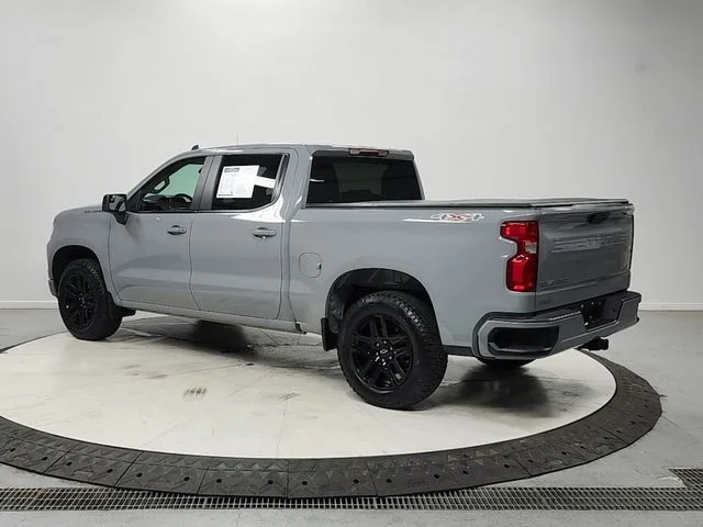 Used 2024 Gray Chevrolet RST image 5
