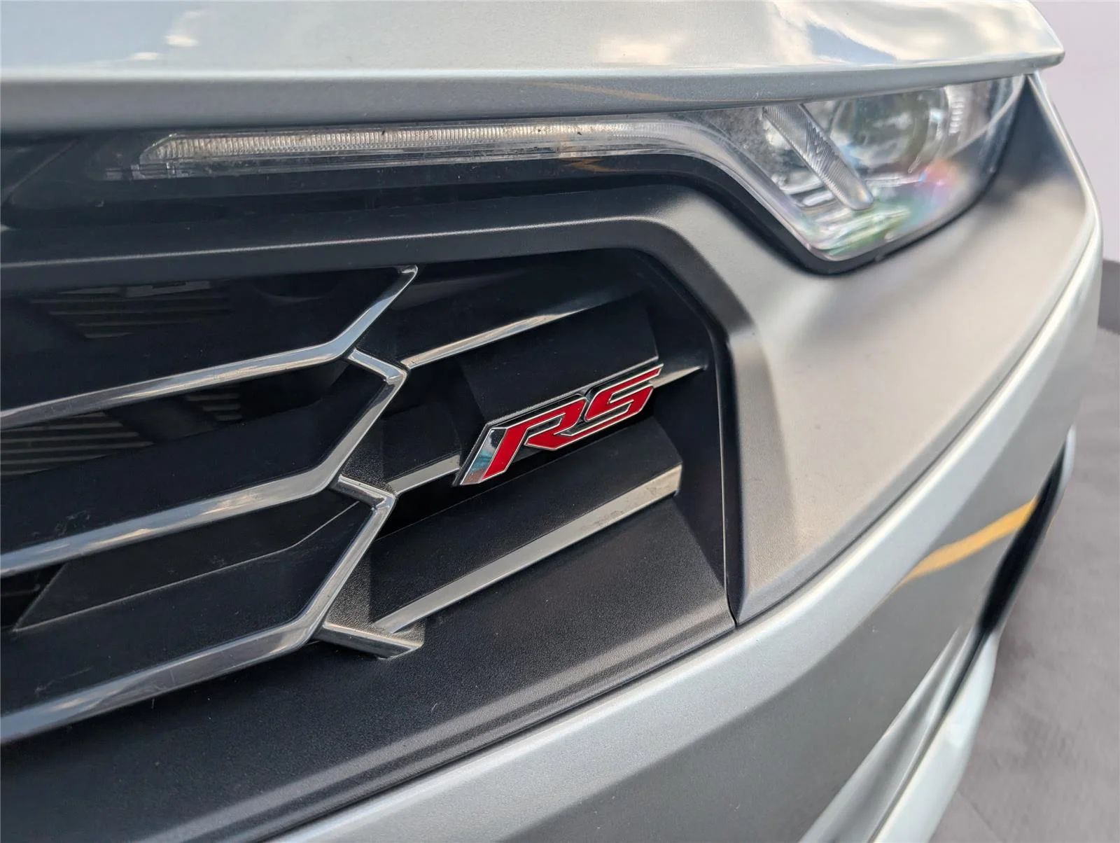 Used 2023 Sharkskin Metallic Chevrolet LT1 image 33