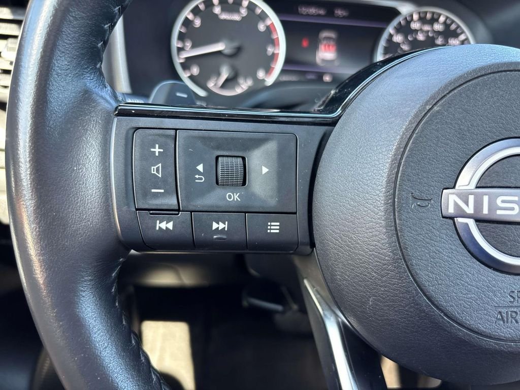 Used 2023 Gray Nissan SV image 21