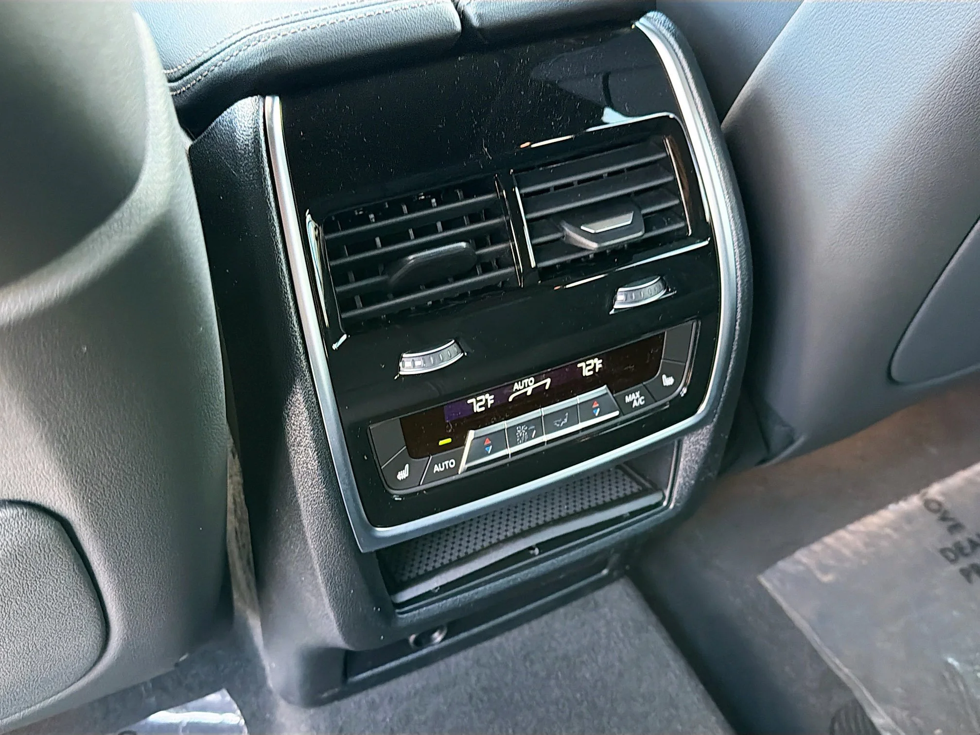 New 2026 Dravit Grey Metallic BMW xDrive40i image 20