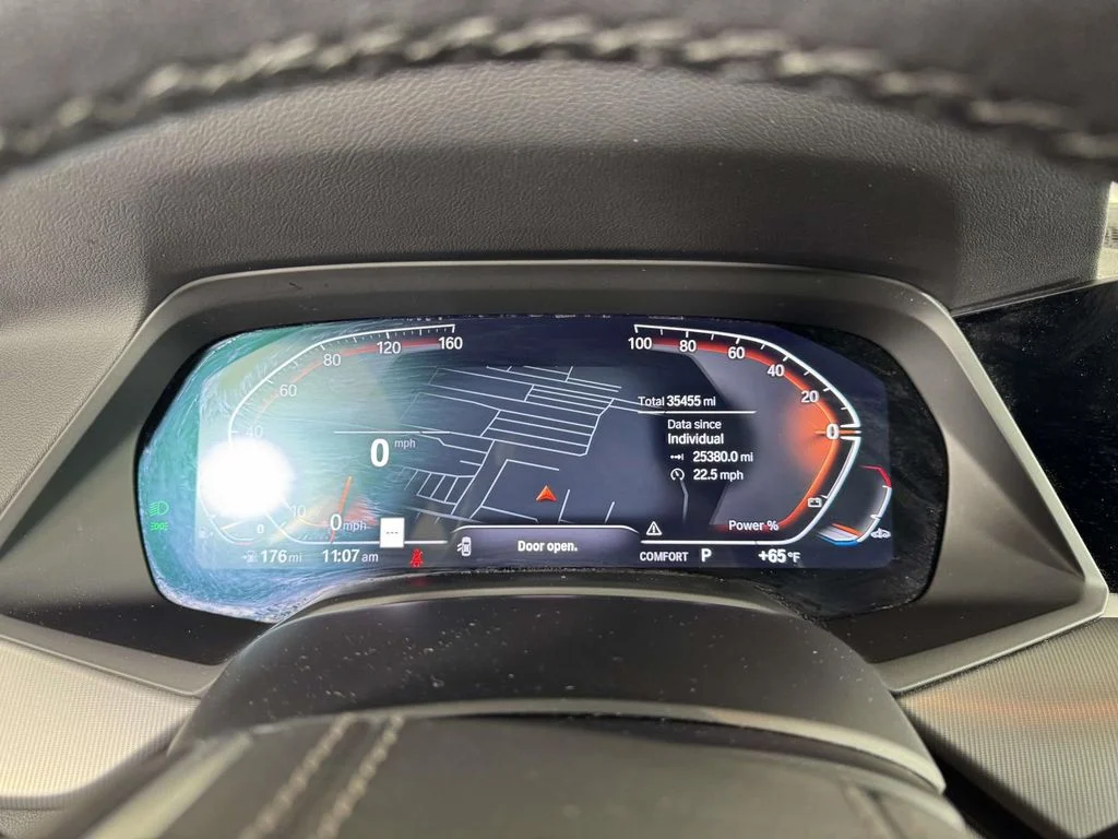Certified Used 2022 Gray BMW xDrive40i image 3