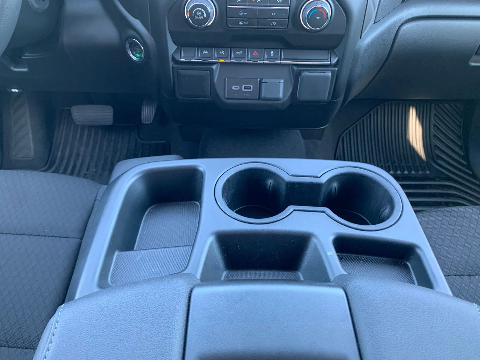 2026 Chevrolet Silverado 1500 Custom - Photo 27