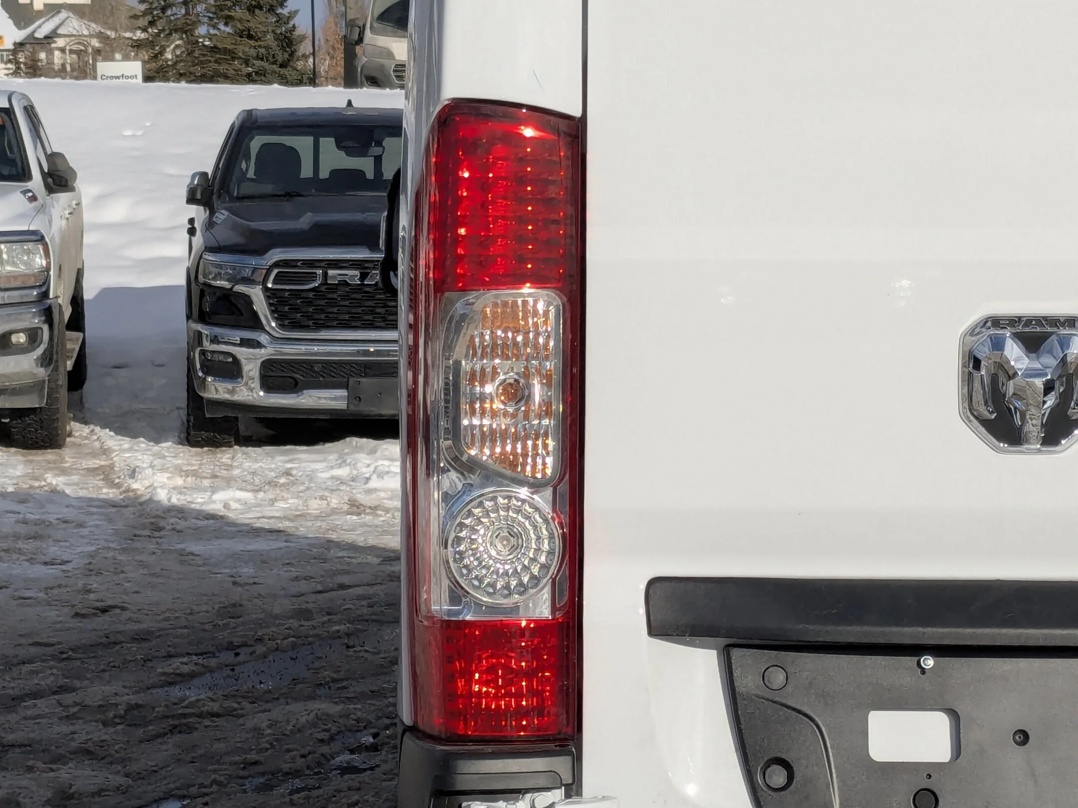 New 2026 White RAM Tradesman - - FWD - Super High Roof - Cargo Partition - Adaptive Cruise - Remote Start & More! image 11
