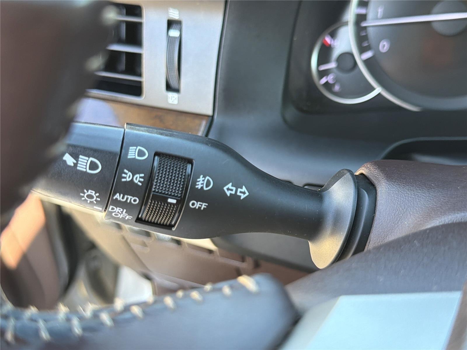 Used 2018  LEXUS  image 15